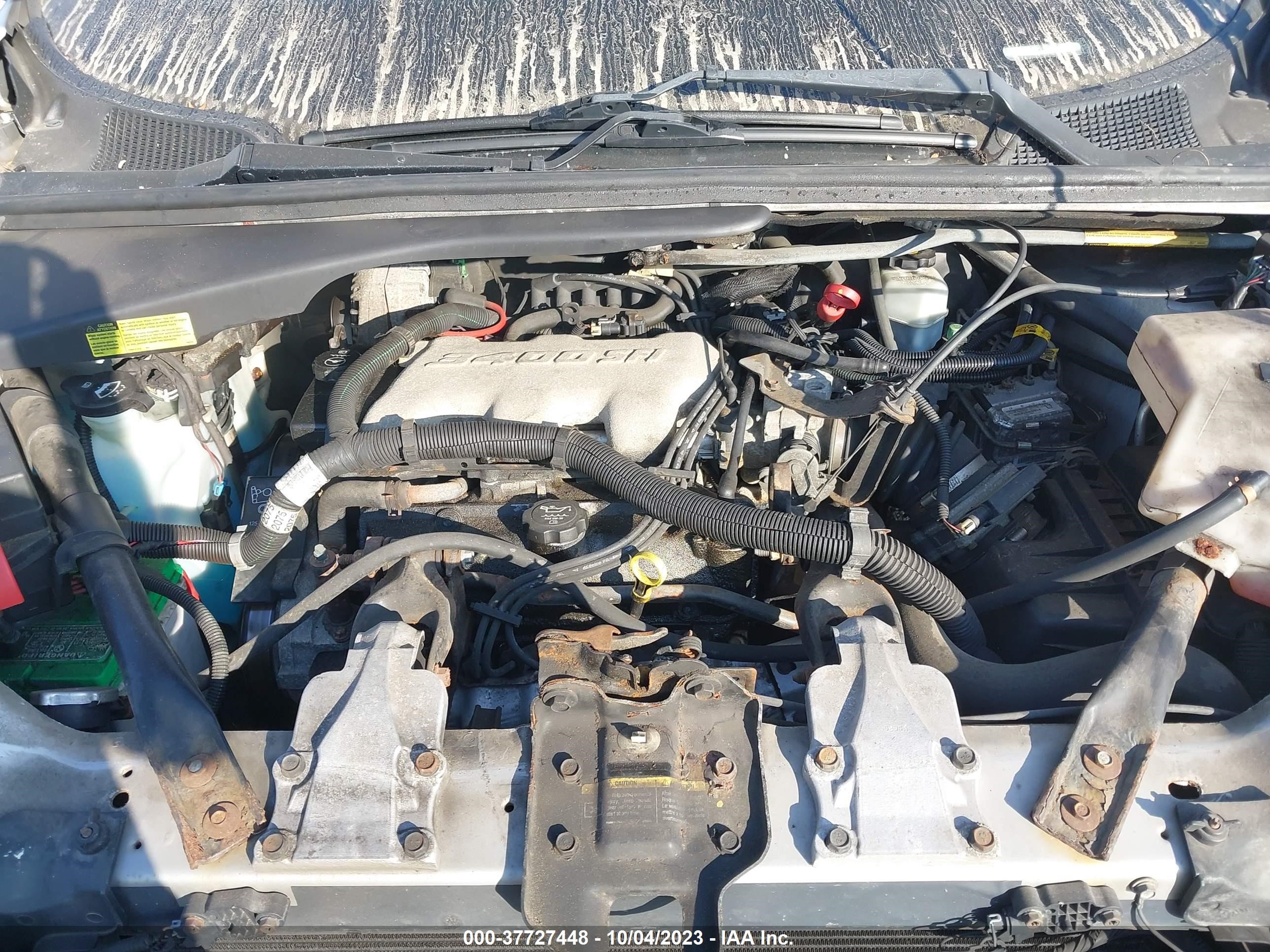 Photo 9 VIN: 1GMDV23E35D108002 - PONTIAC MONTANA 