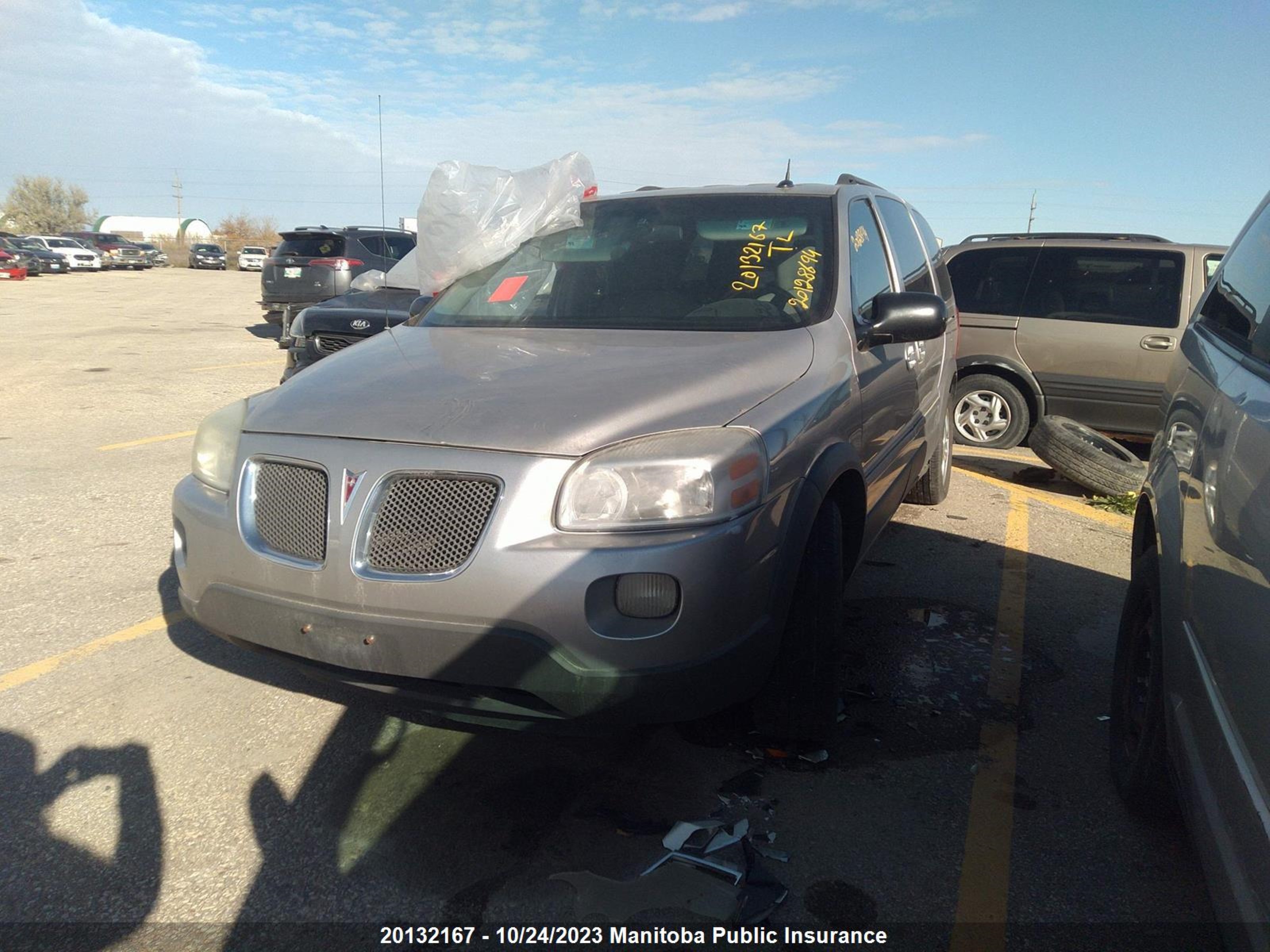 Photo 1 VIN: 1GMDV23L55D287447 - PONTIAC MONTANA 