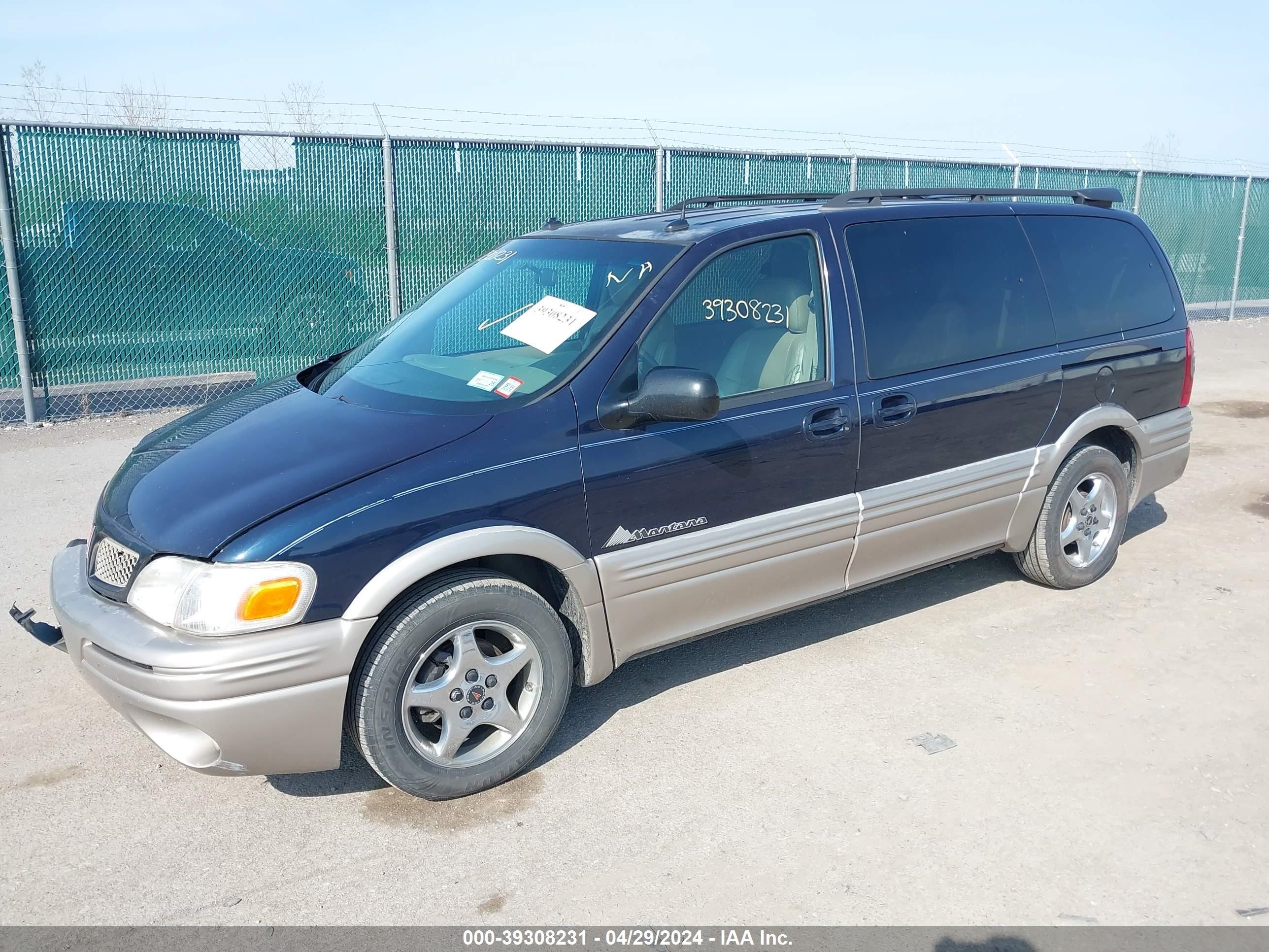 Photo 1 VIN: 1GMDV33E35D130393 - PONTIAC MONTANA 