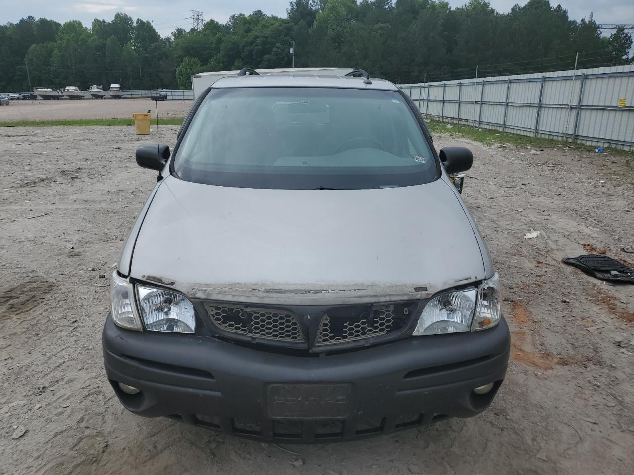 Photo 4 VIN: 1GMDV33E55D136695 - PONTIAC MONTANA 