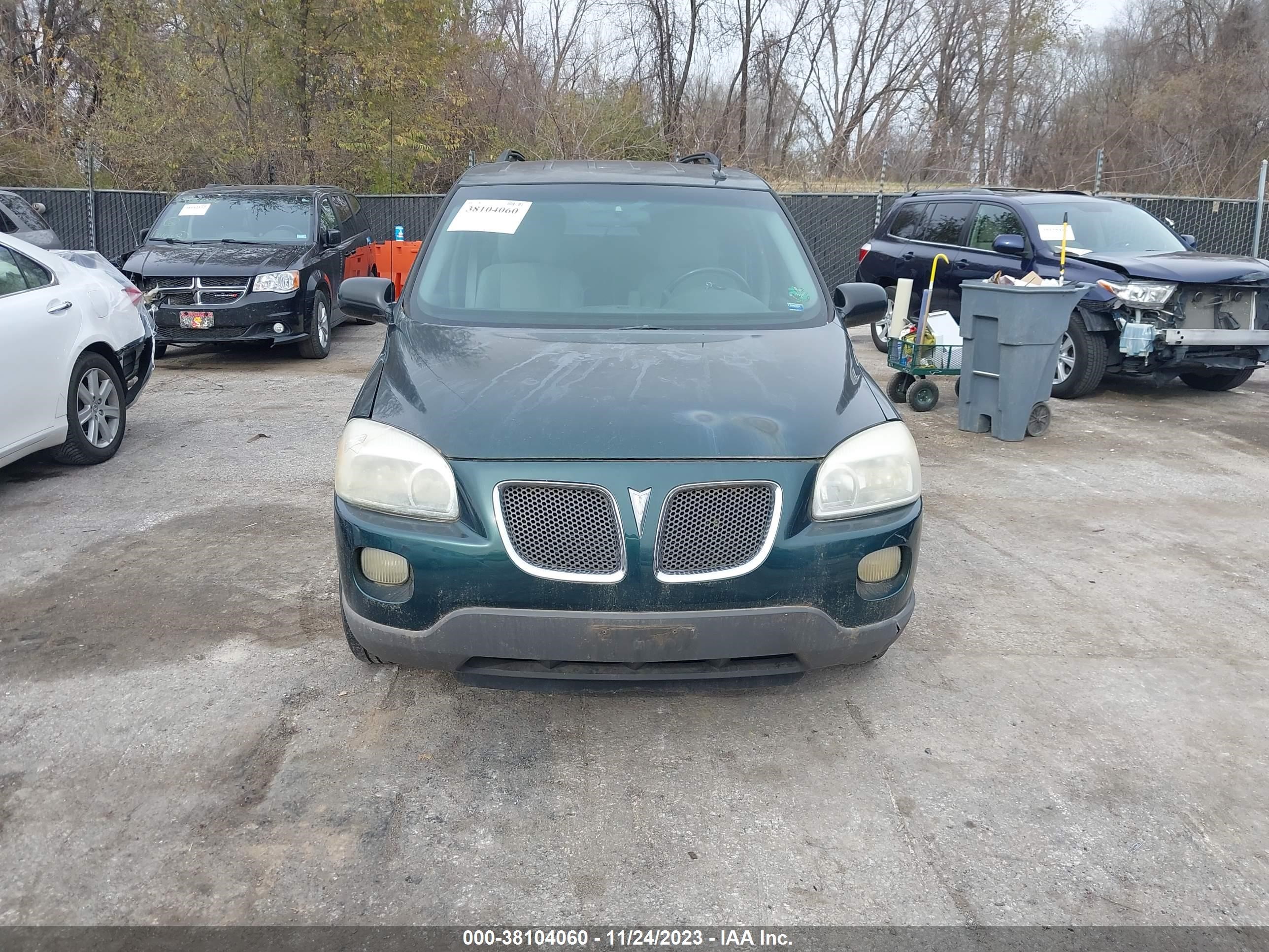 Photo 5 VIN: 1GMDV33L35D298498 - PONTIAC MONTANA 