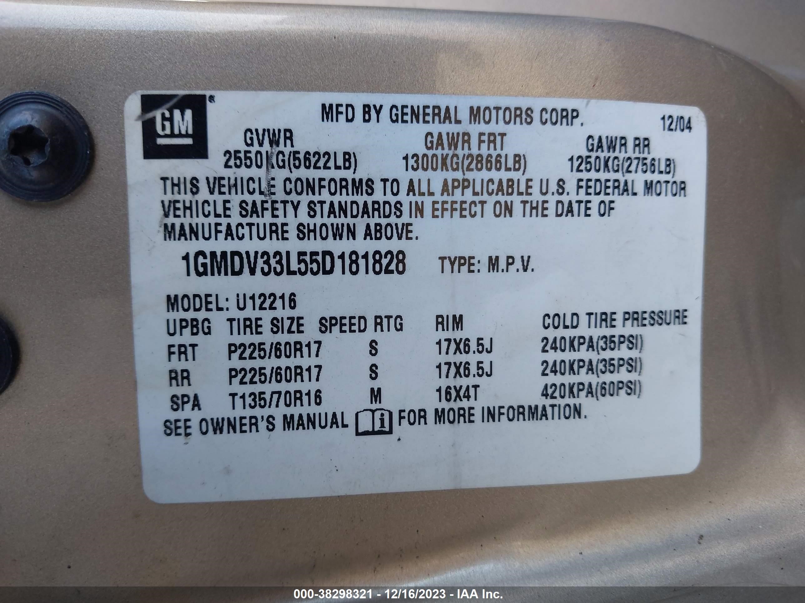 Photo 8 VIN: 1GMDV33L55D181828 - PONTIAC MONTANA 