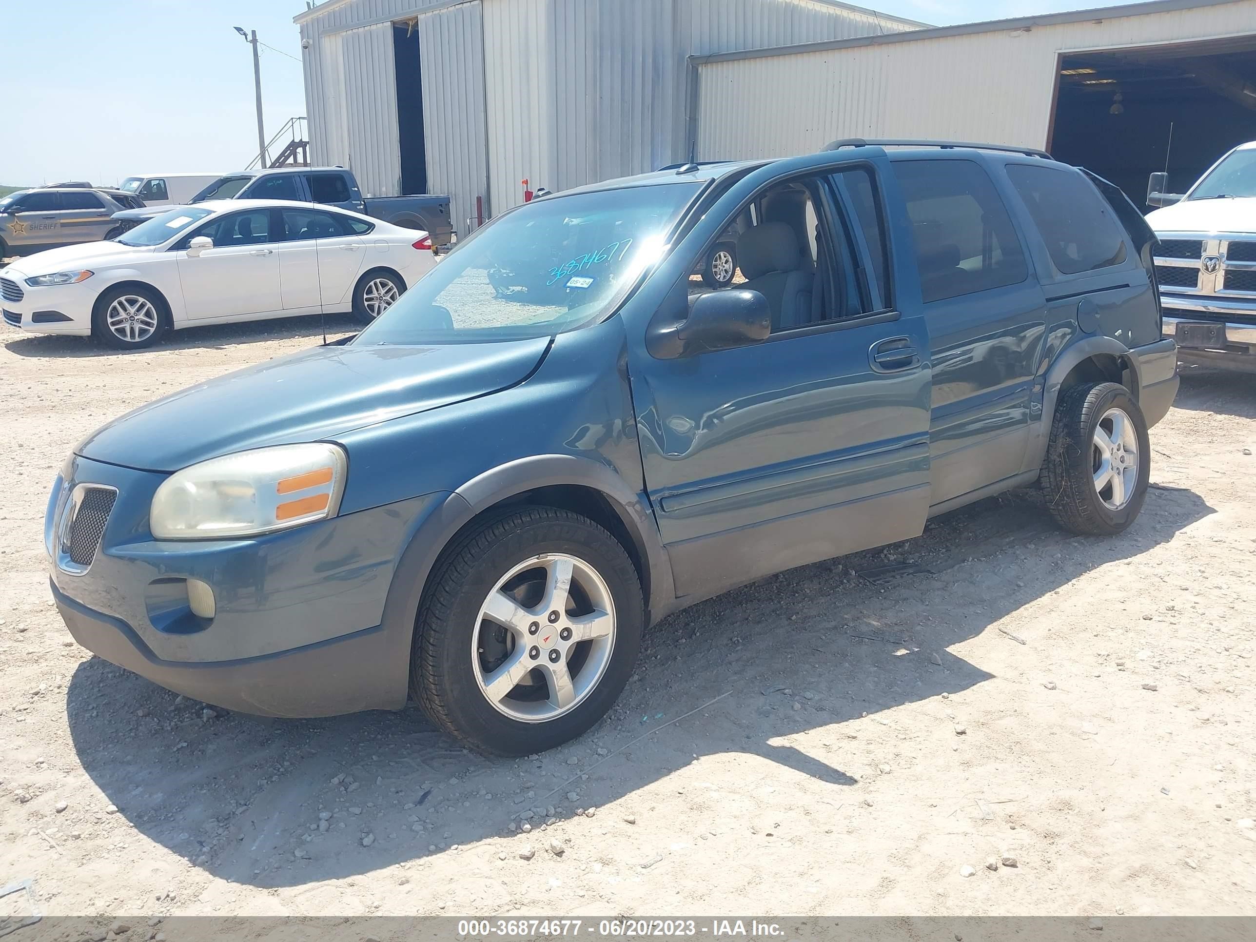 Photo 1 VIN: 1GMDV33L85D175523 - PONTIAC MONTANA 