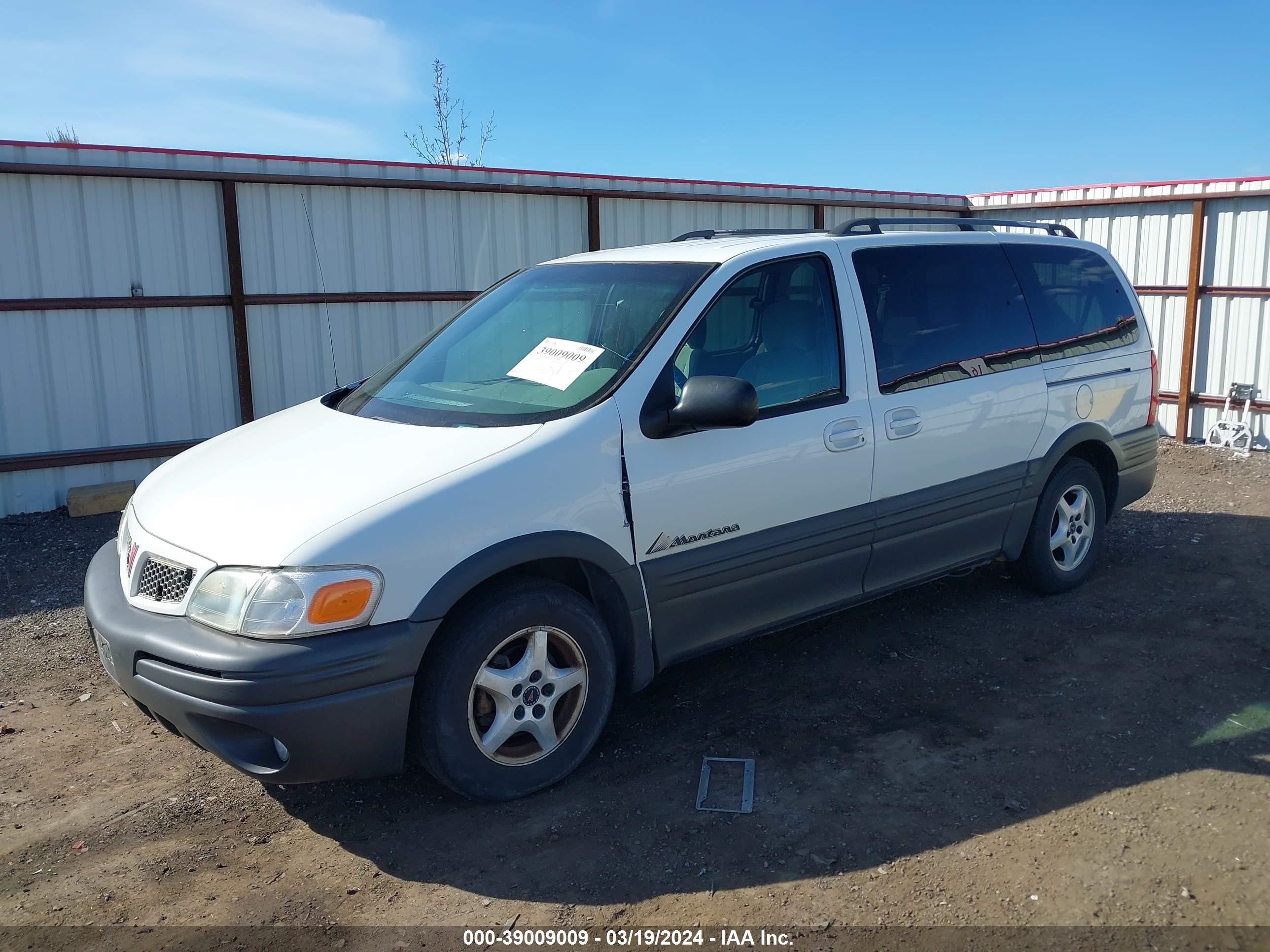 Photo 1 VIN: 1GMDX03E14D215451 - PONTIAC MONTANA 