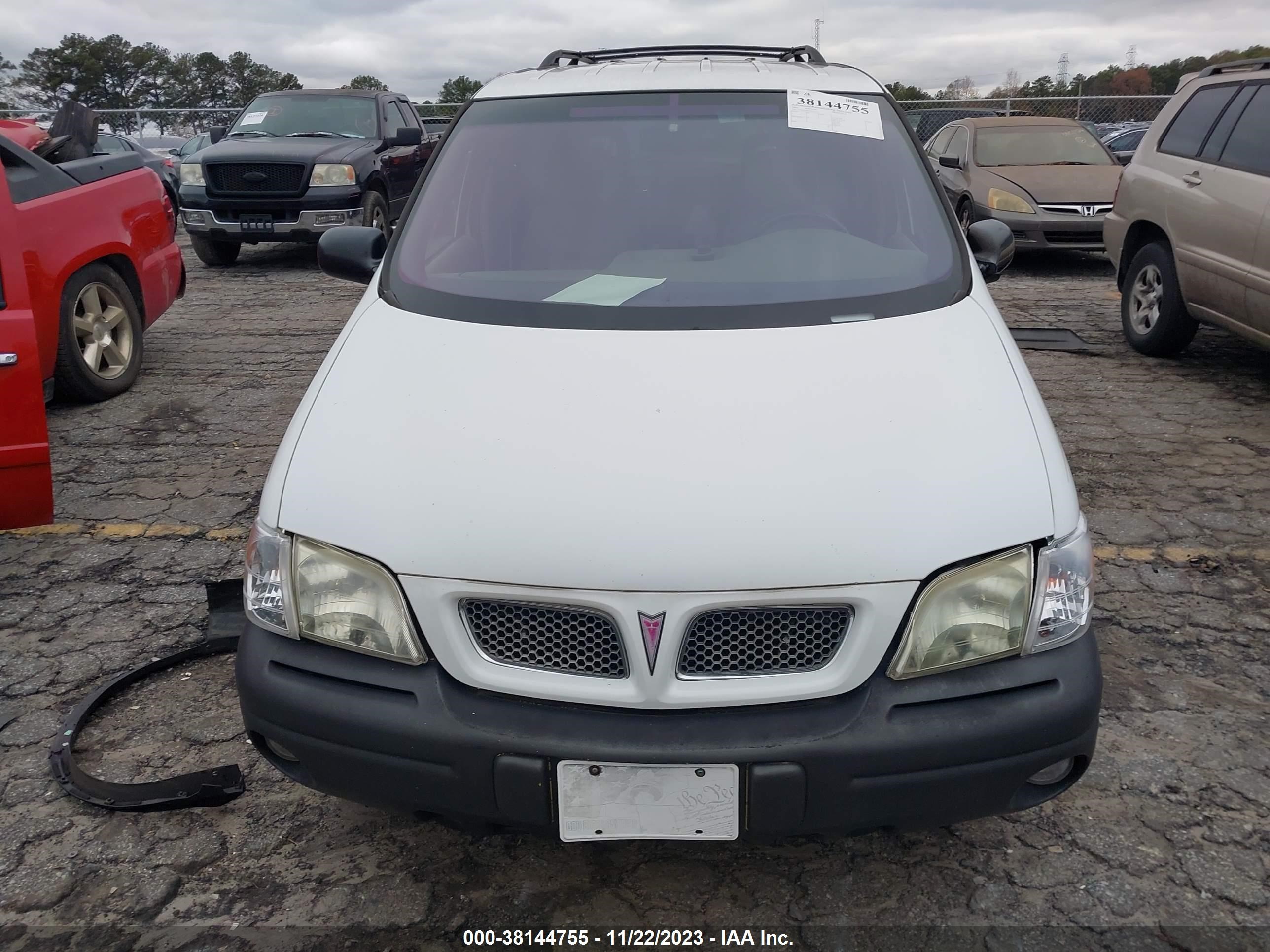 Photo 5 VIN: 1GMDX03E1YD301171 - PONTIAC MONTANA 