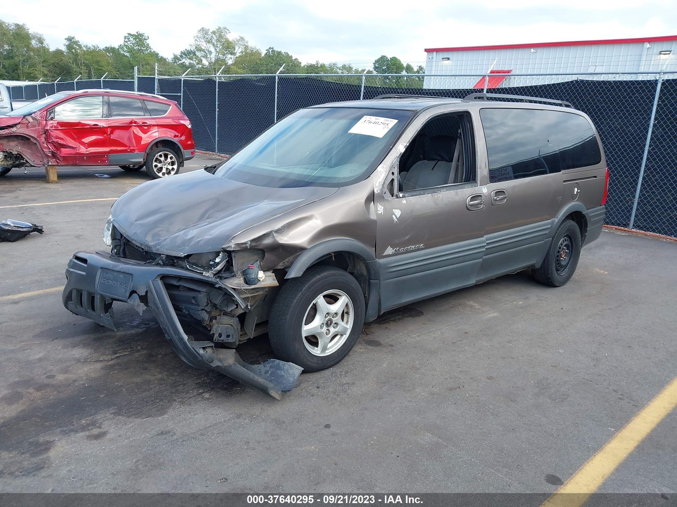 Photo 1 VIN: 1GMDX03E24D220450 - PONTIAC MONTANA 