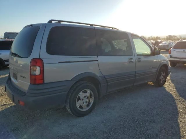 Photo 2 VIN: 1GMDX03E2YD322434 - PONTIAC MONTANA 