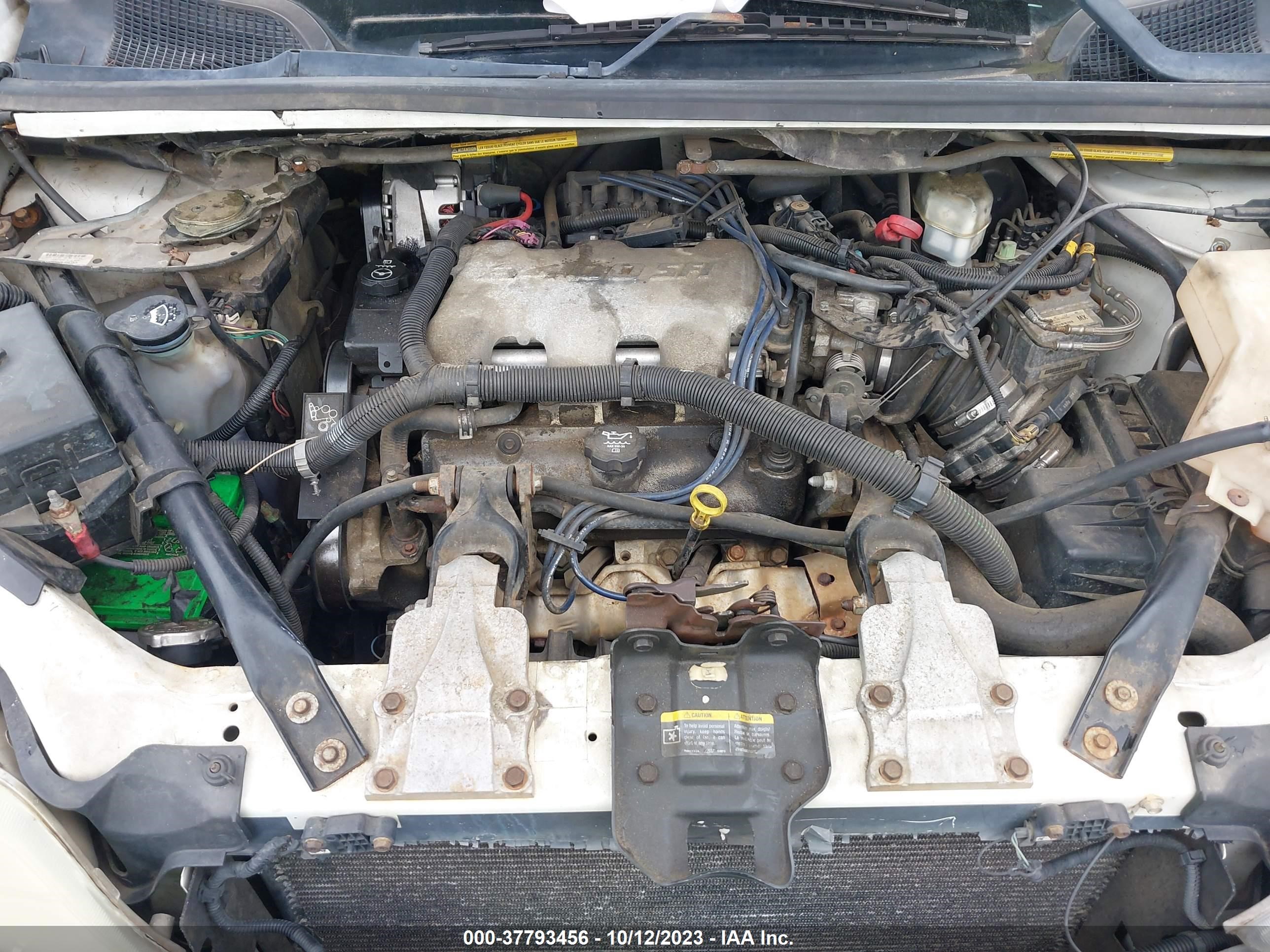 Photo 9 VIN: 1GMDX03E43D113947 - PONTIAC MONTANA 