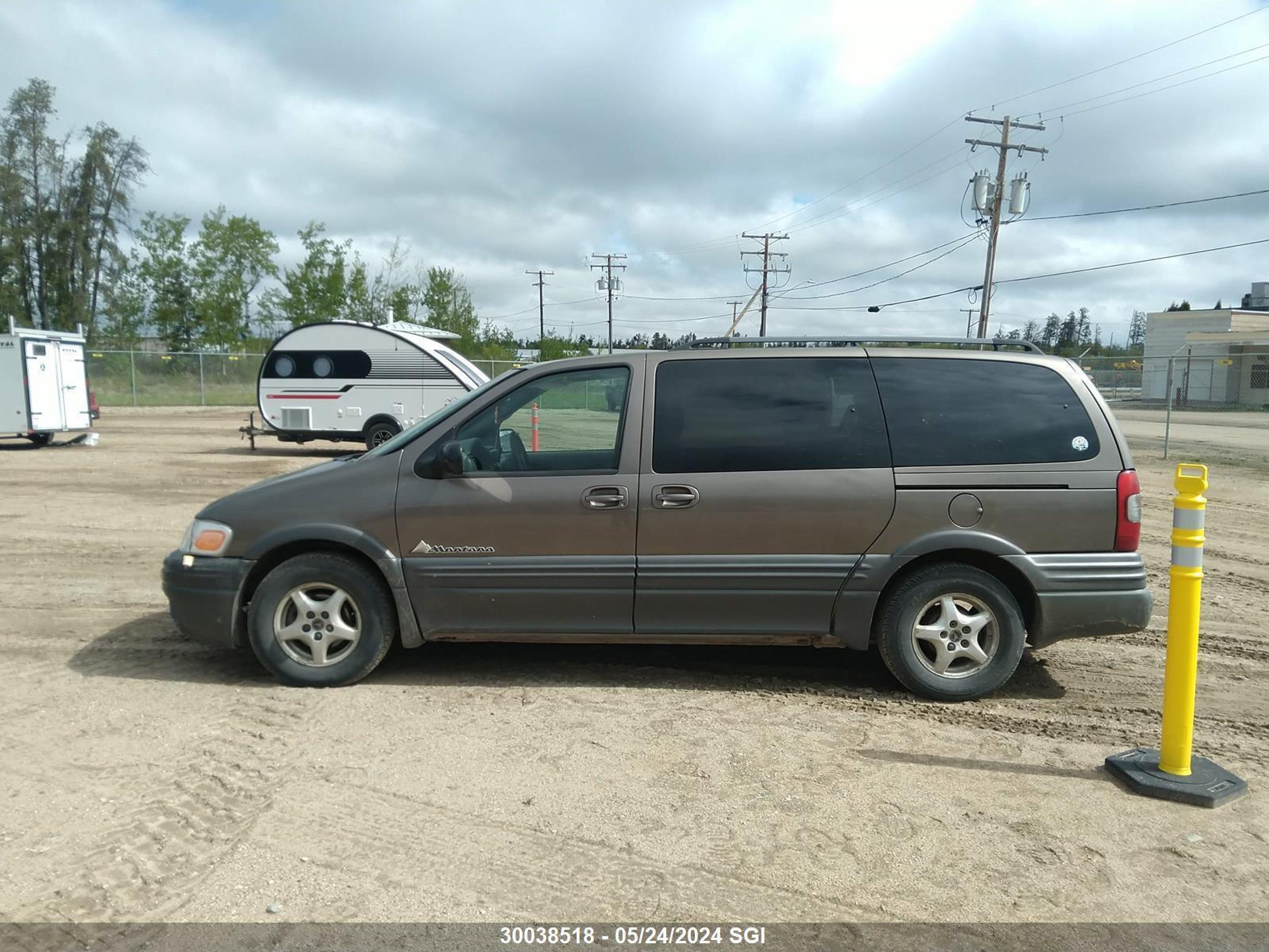 Photo 13 VIN: 1GMDX03E44D176547 - PONTIAC MONTANA 