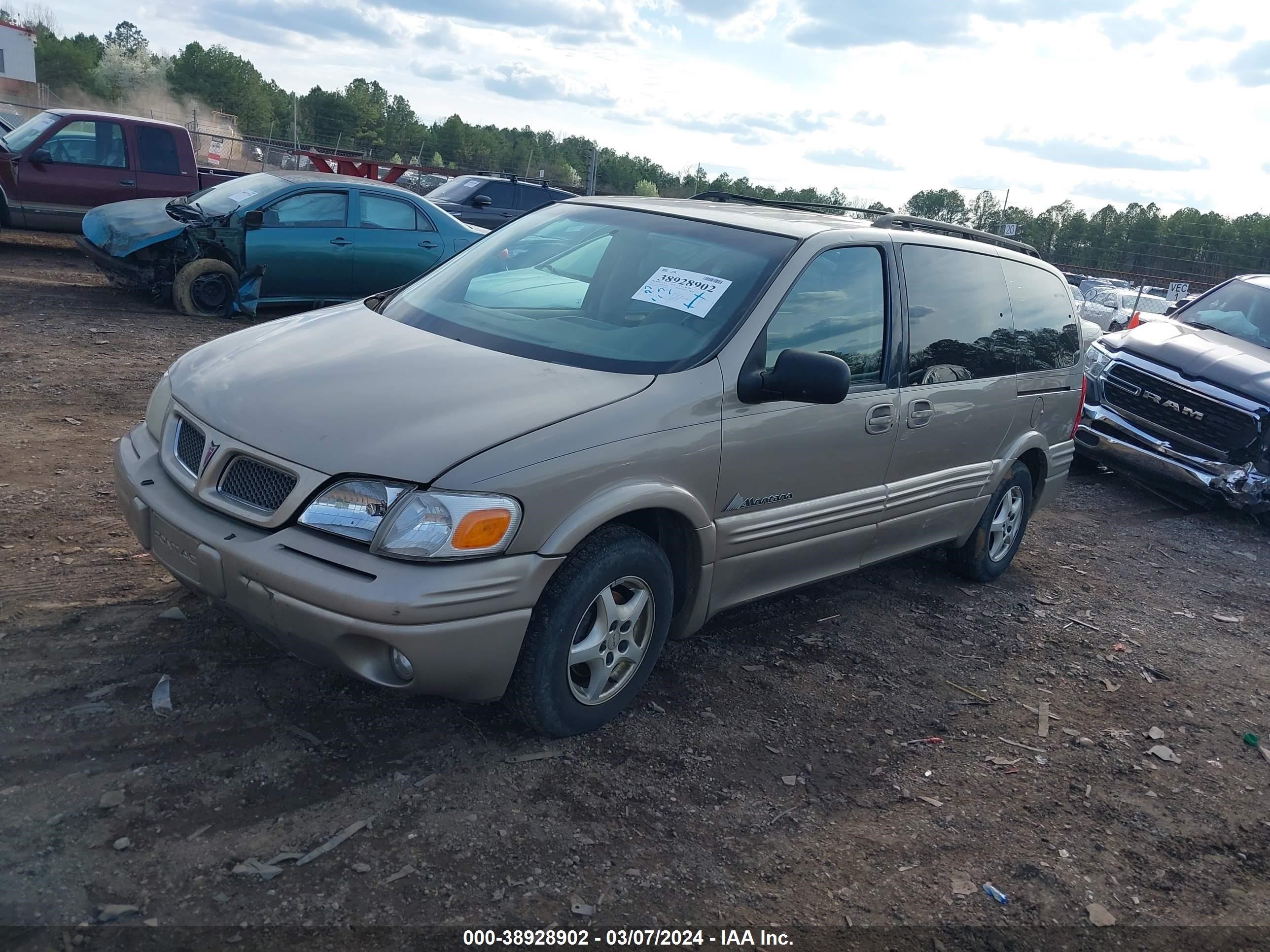 Photo 1 VIN: 1GMDX03E5XD157753 - PONTIAC MONTANA 