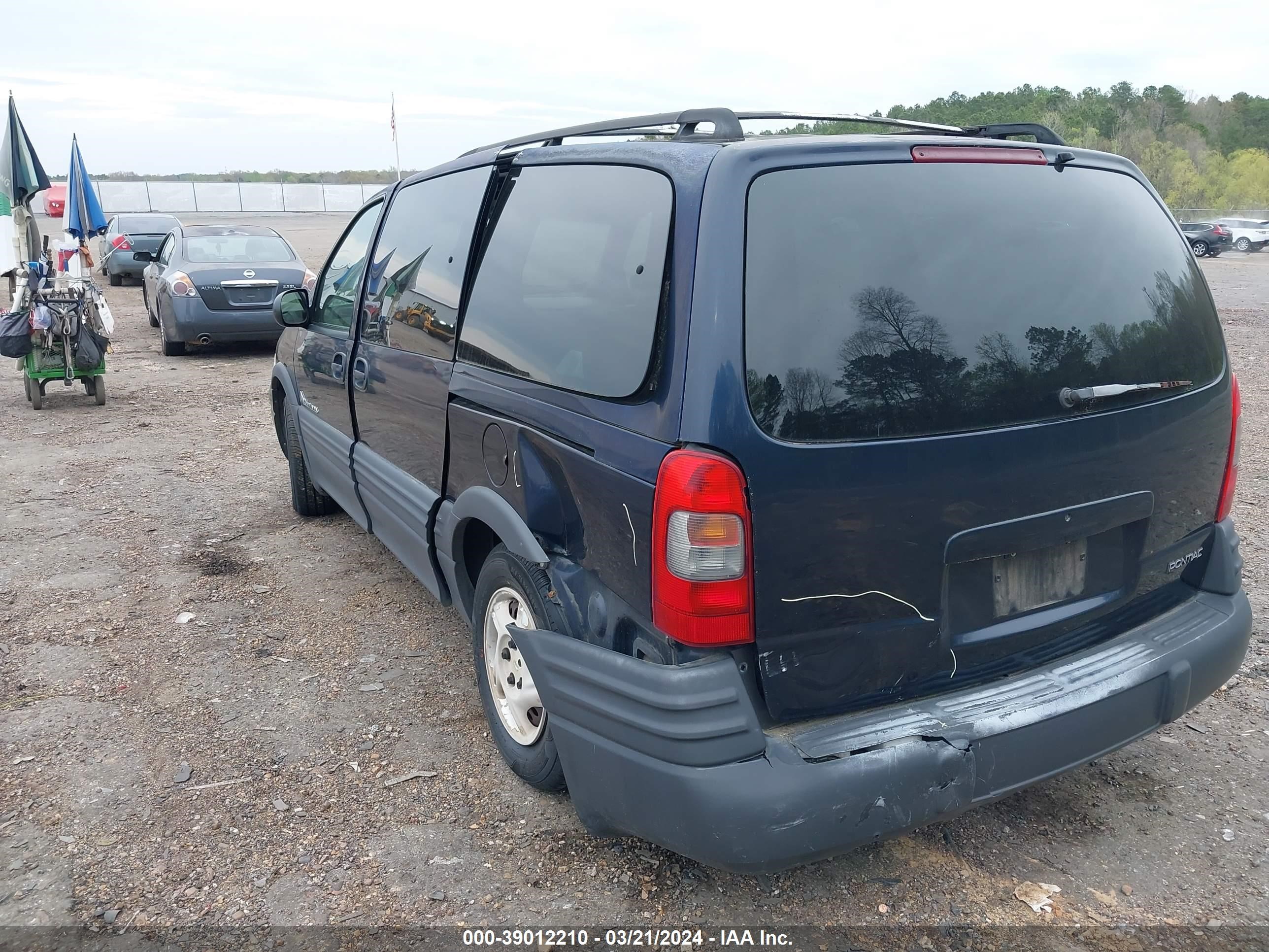 Photo 5 VIN: 1GMDX03E72D249133 - PONTIAC MONTANA 