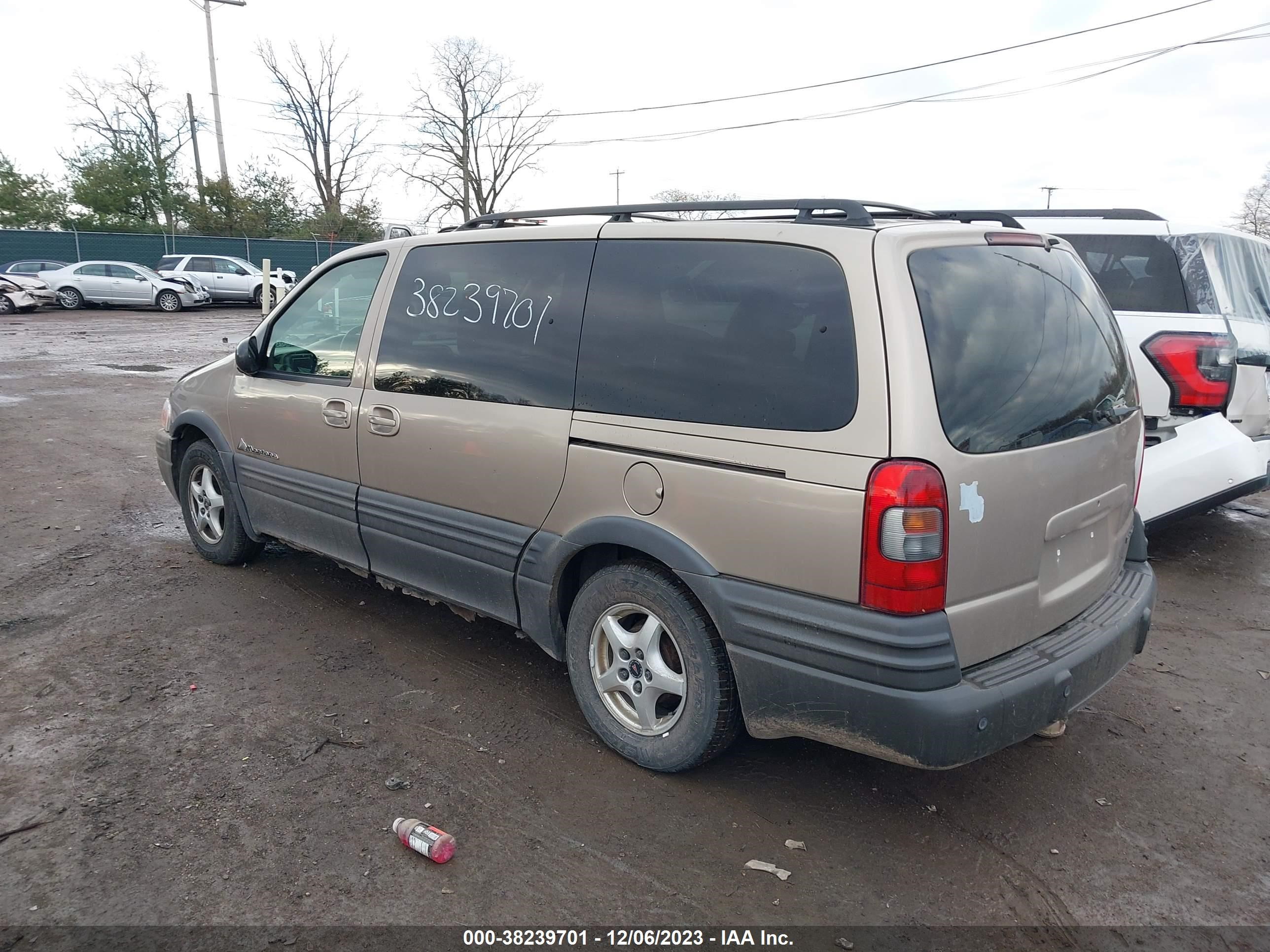 Photo 2 VIN: 1GMDX03E93D115516 - PONTIAC MONTANA 