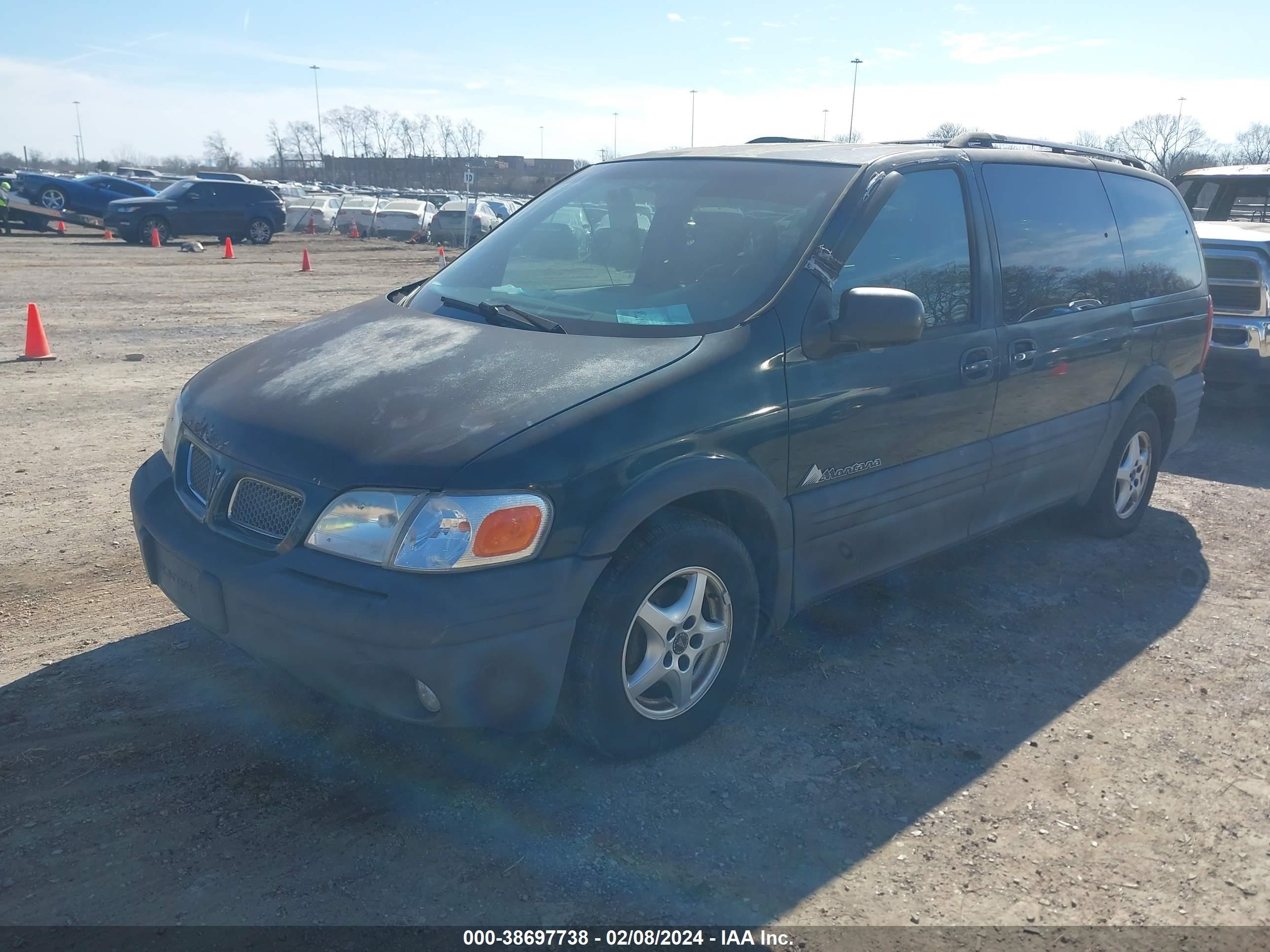 Photo 1 VIN: 1GMDX03E9YD225232 - PONTIAC MONTANA 