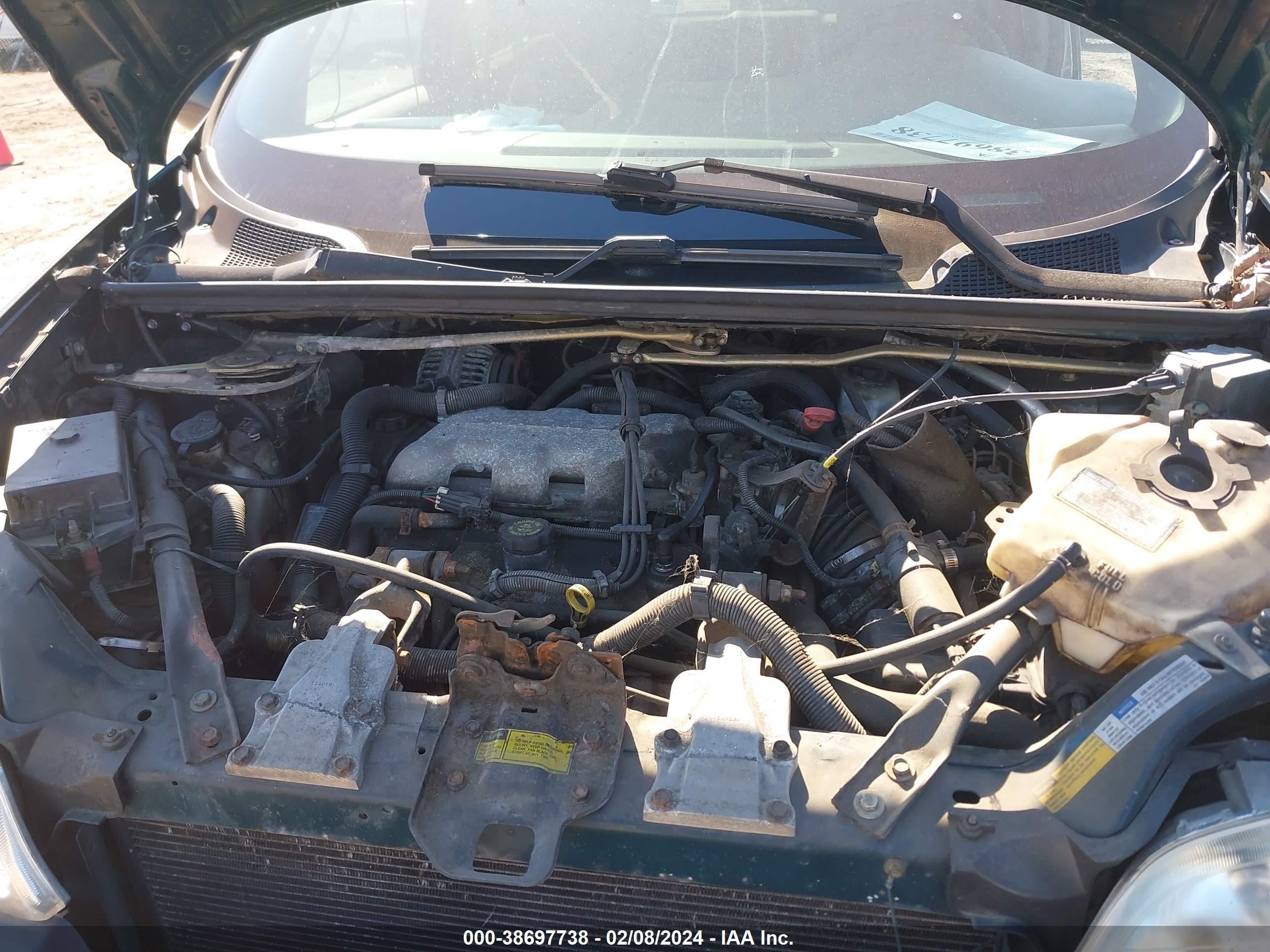 Photo 9 VIN: 1GMDX03E9YD225232 - PONTIAC MONTANA 