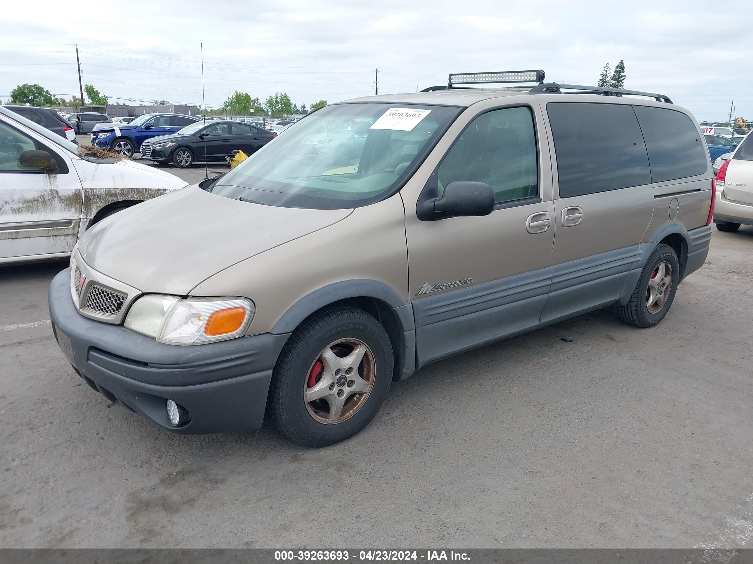 Photo 1 VIN: 1GMDX03EX3D177779 - PONTIAC MONTANA 