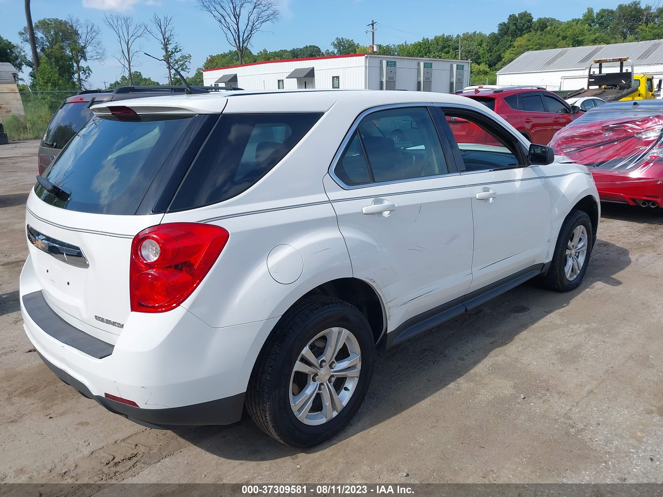 Photo 3 VIN: 1GNALAEK7EZ132095 - CHEVROLET EQUINOX 