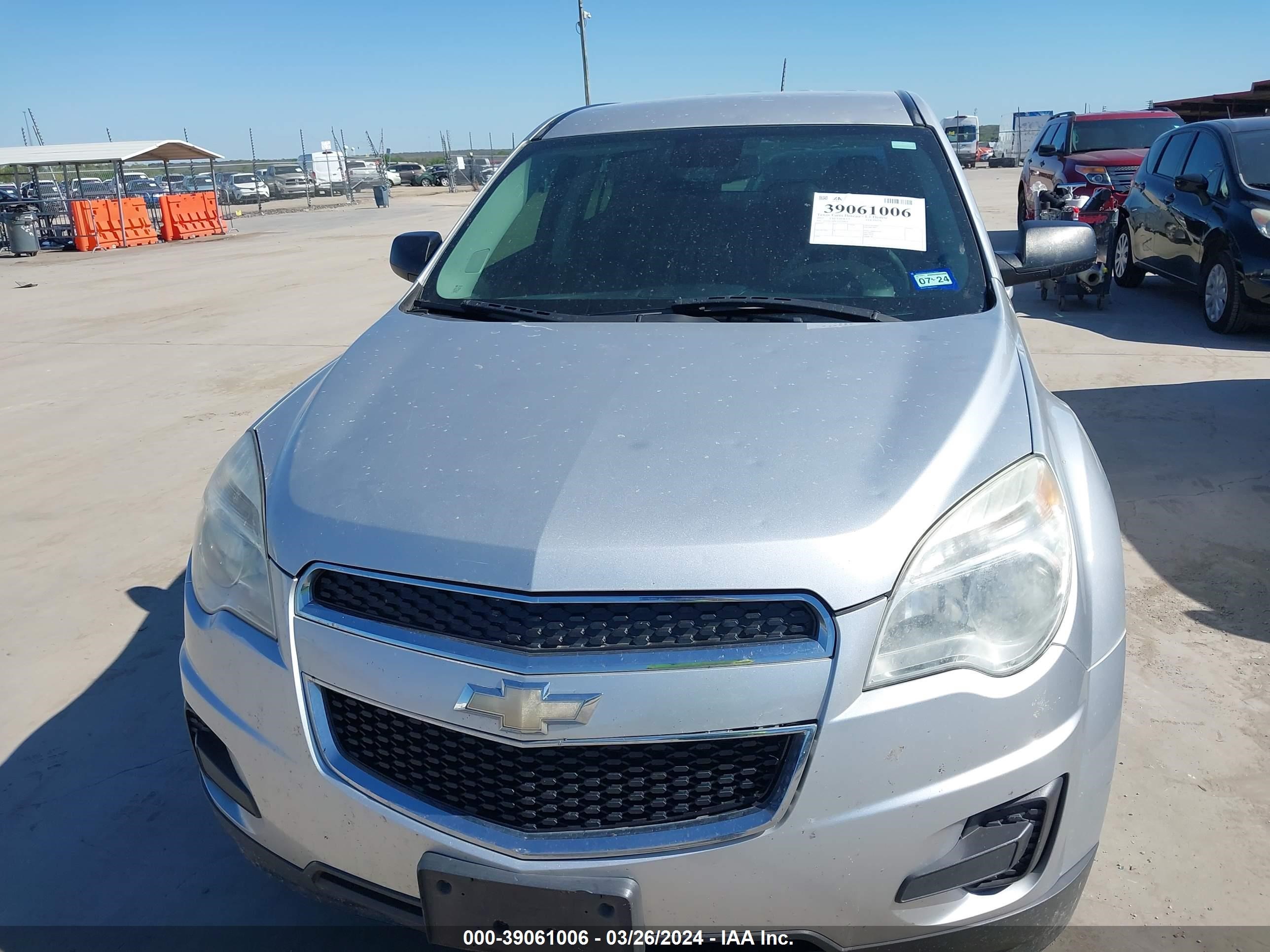 Photo 5 VIN: 1GNALAEK7FZ140876 - CHEVROLET EQUINOX 