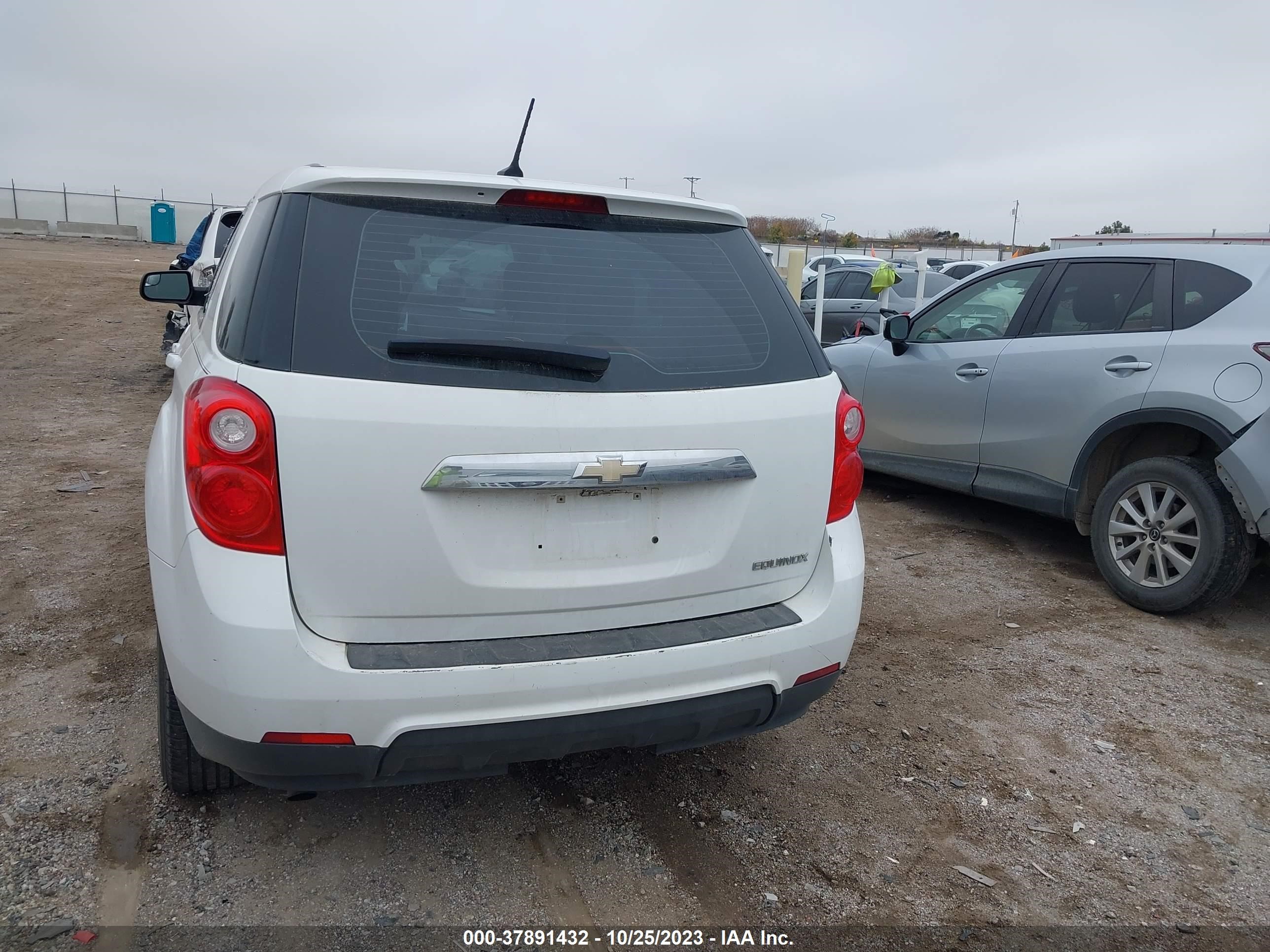 Photo 16 VIN: 1GNALAEK9EZ138089 - CHEVROLET EQUINOX 