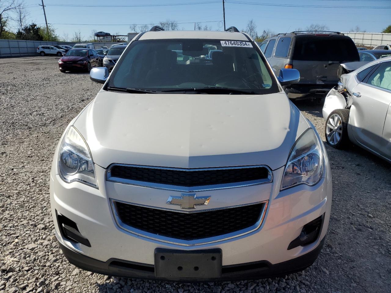 Photo 4 VIN: 1GNALBEK1FZ130379 - CHEVROLET EQUINOX 