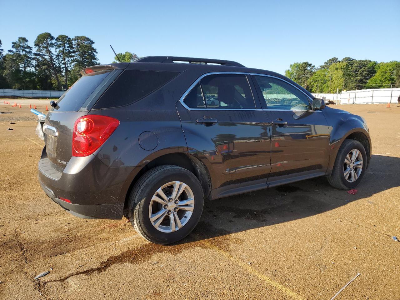 Photo 2 VIN: 1GNALBEK9FZ101390 - CHEVROLET EQUINOX 