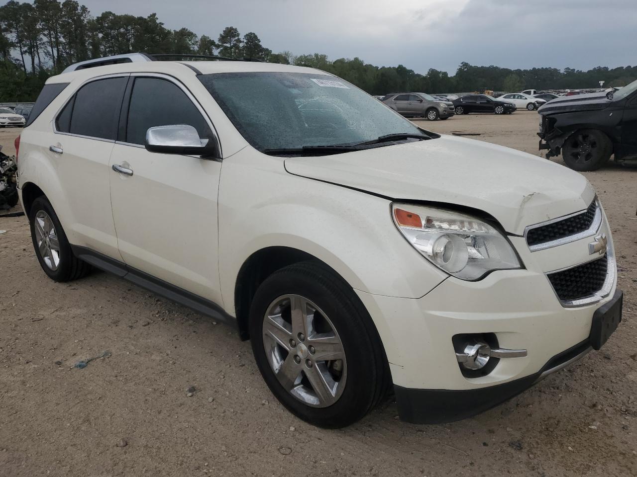 Photo 3 VIN: 1GNALDEKXEZ107158 - CHEVROLET EQUINOX 