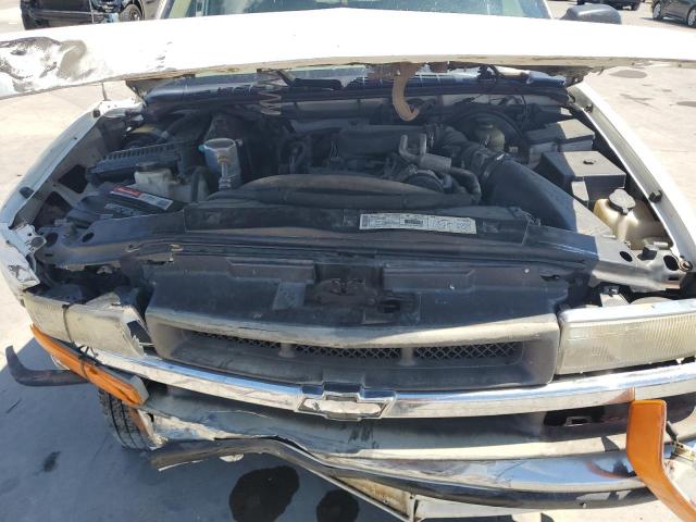 Photo 10 VIN: 1GNCS13W1Y2112889 - CHEVROLET BLAZER 