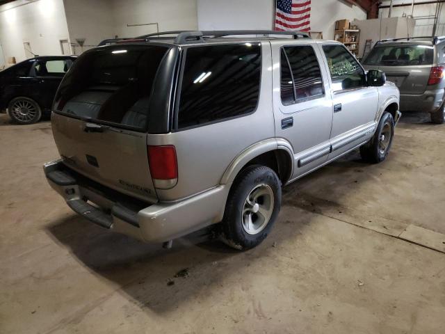 Photo 3 VIN: 1GNCS13W1Y2155418 - CHEVROLET BLAZER 