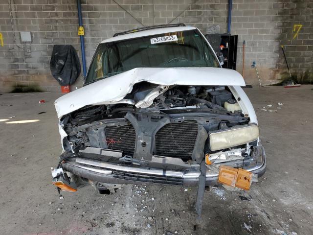 Photo 4 VIN: 1GNCS13W1Y2320349 - CHEVROLET BLAZER 