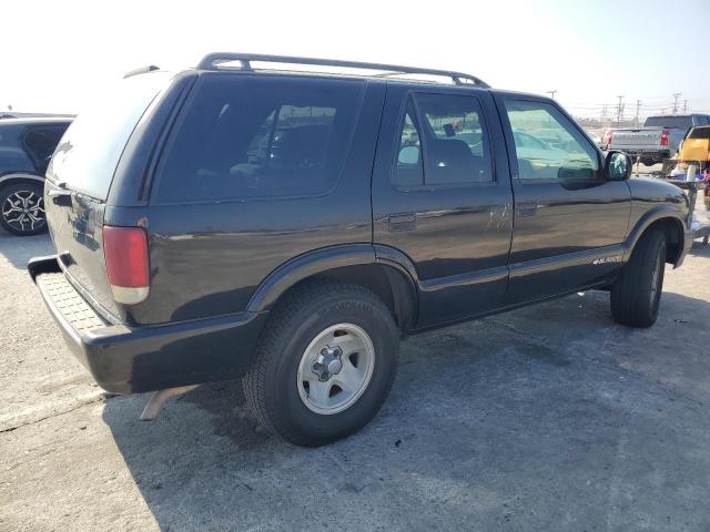 Photo 2 VIN: 1GNCS13W3T2201288 - CHEVROLET BLAZER 