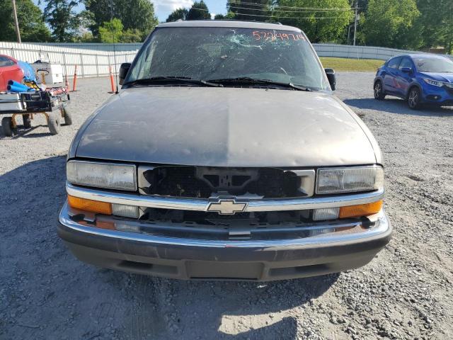 Photo 4 VIN: 1GNCS13W3Y2273275 - CHEVROLET BLAZER 