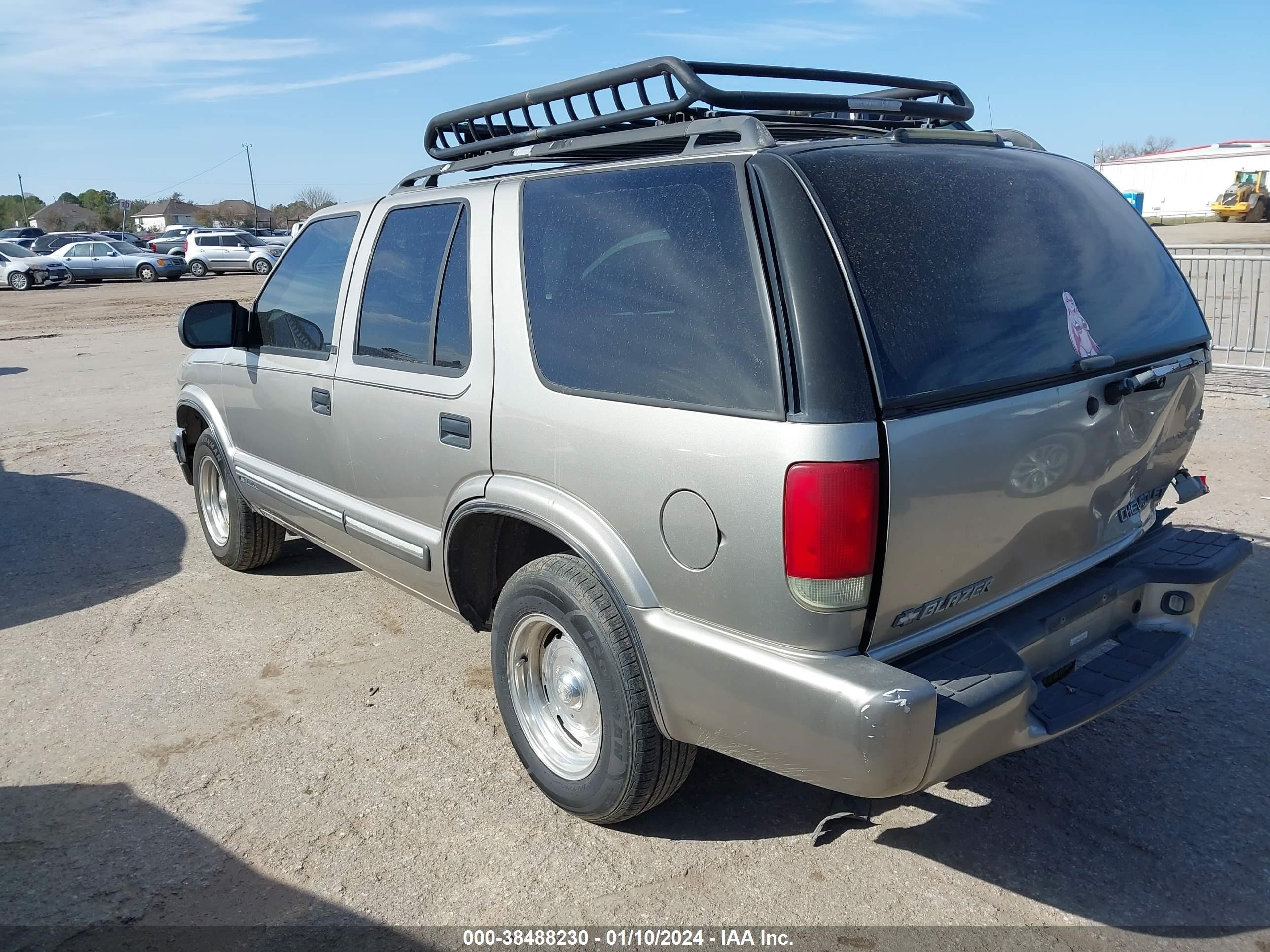 Photo 13 VIN: 1GNCS13W41K203578 - CHEVROLET BLAZER 