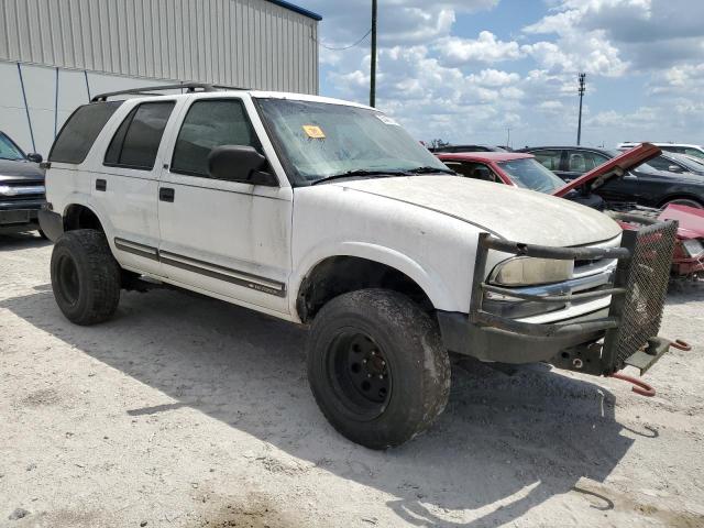 Photo 3 VIN: 1GNCS13W612123540 - CHEVROLET BLAZER 