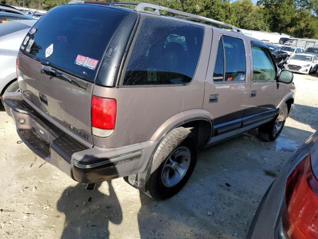 Photo 2 VIN: 1GNCS13W7W2110142 - CHEVROLET BLAZER 