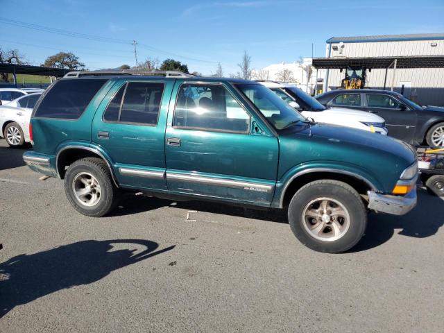 Photo 3 VIN: 1GNCS13W8W2178210 - CHEVROLET BLAZER 