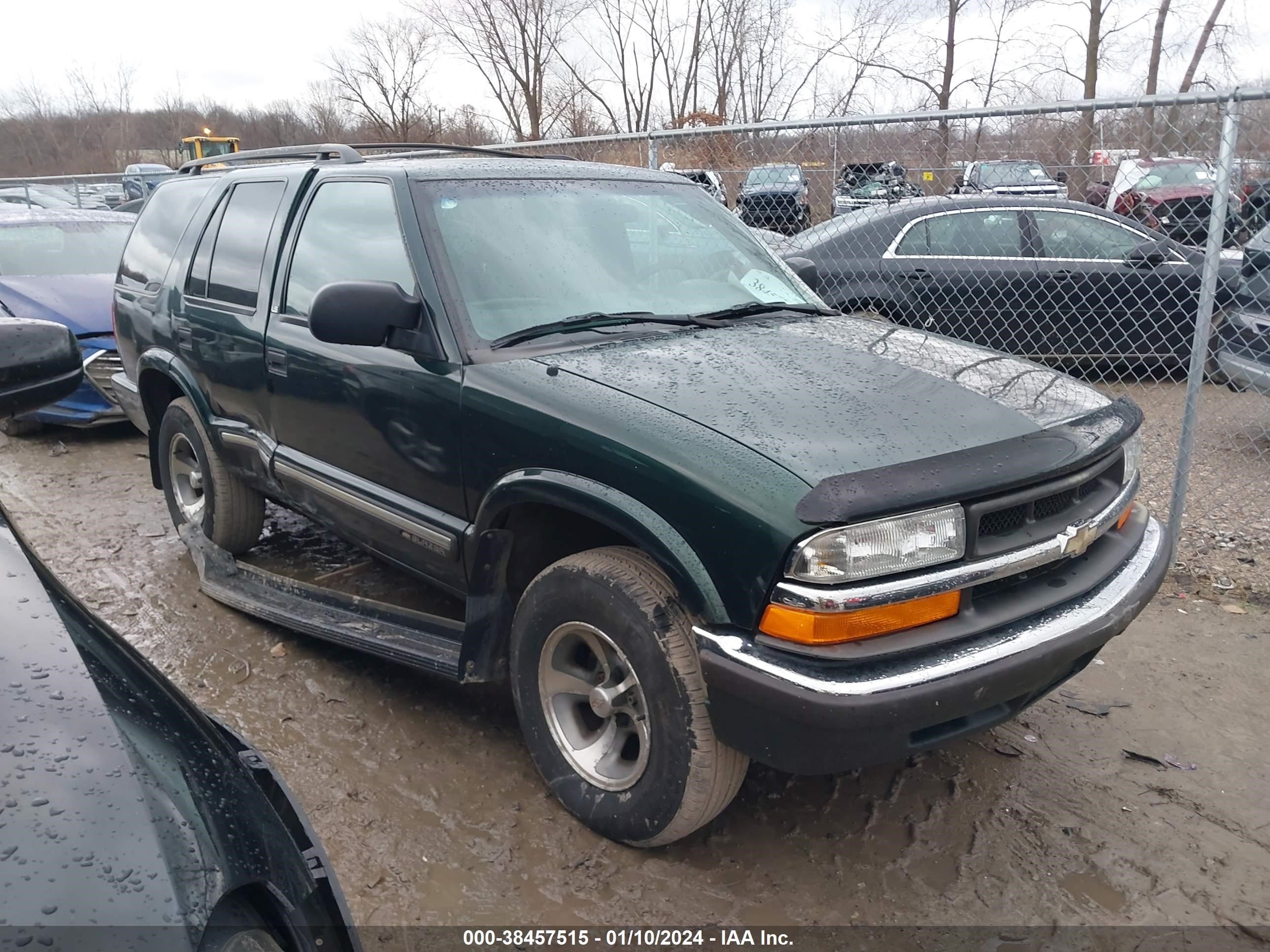 Photo 0 VIN: 1GNCS13W91K220649 - CHEVROLET BLAZER 