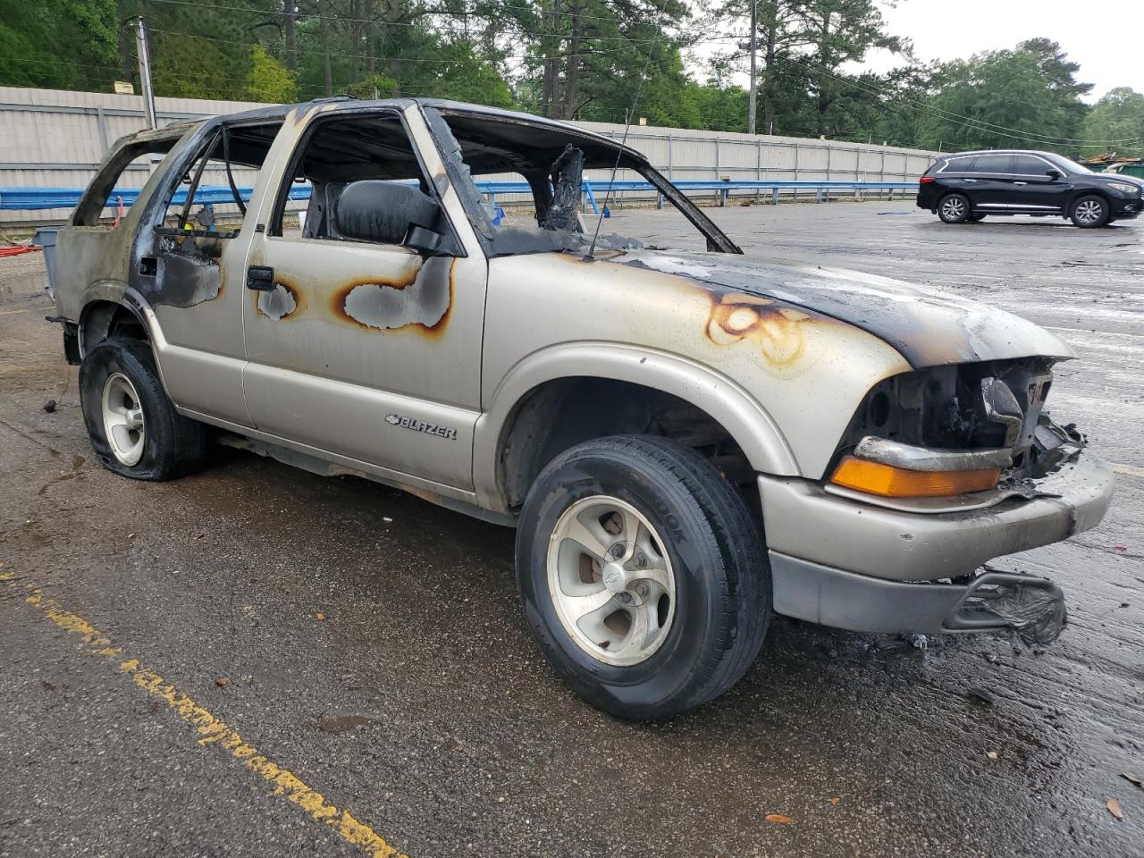 Photo 3 VIN: 1GNCS13X23K106682 - CHEVROLET BLAZER 