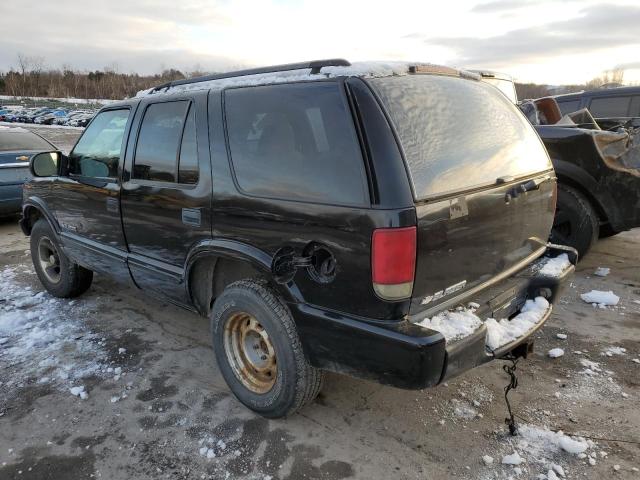 Photo 1 VIN: 1GNCS13X64K144143 - CHEVROLET BLAZER 