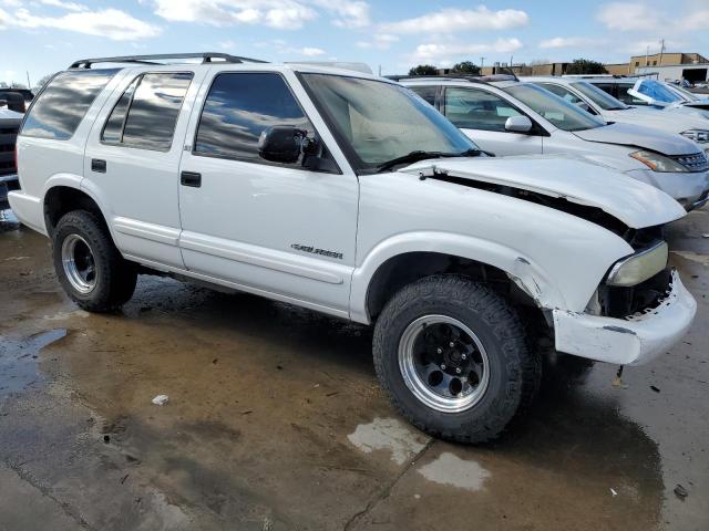 Photo 3 VIN: 1GNCS13X93K173683 - CHEVROLET BLAZER 