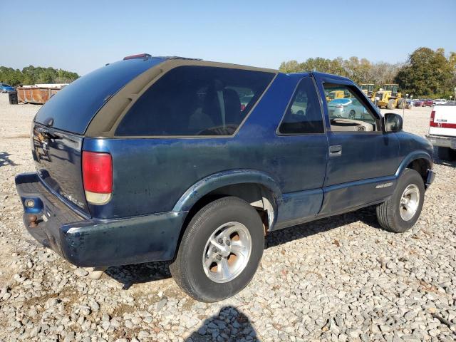 Photo 2 VIN: 1GNCS18W0YK207971 - CHEVROLET BLAZER 