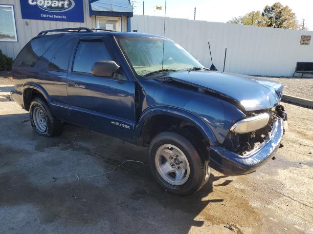 Photo 3 VIN: 1GNCS18W1YK133766 - CHEVROLET BLAZER 