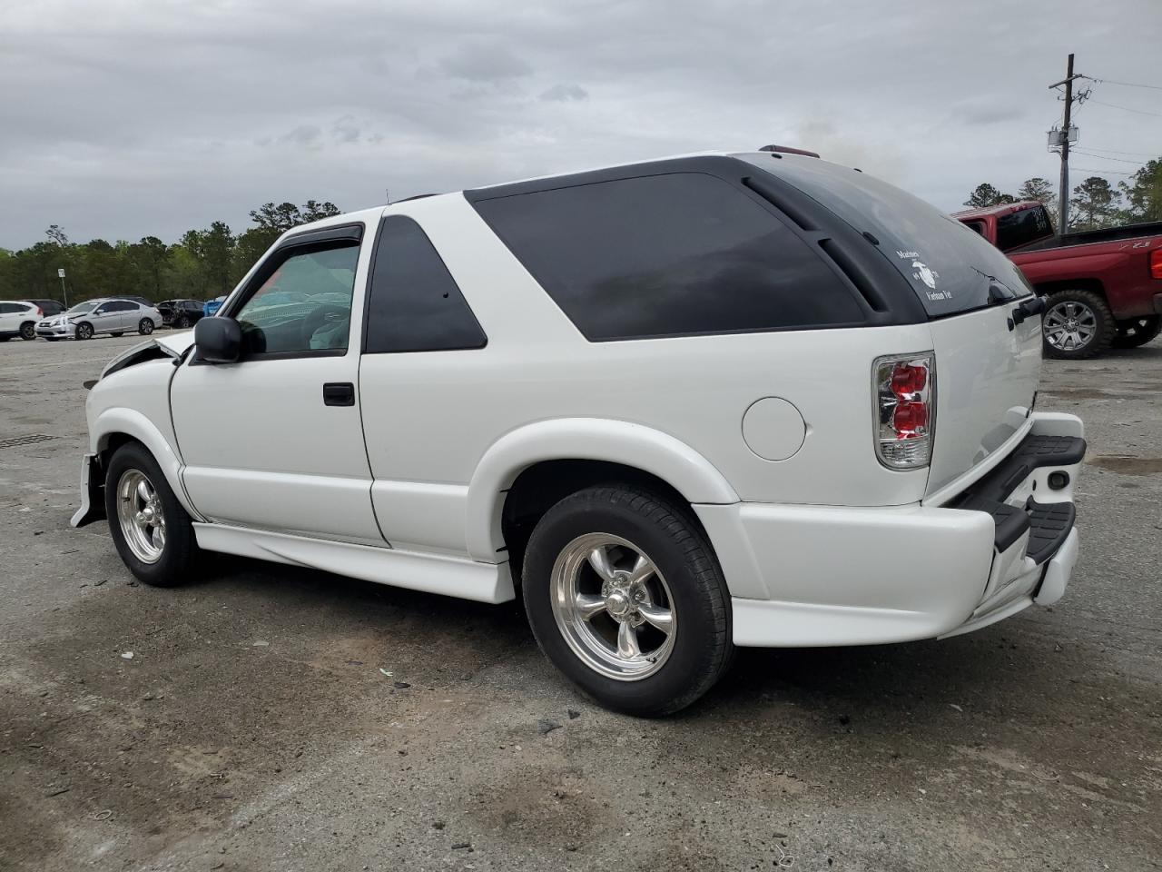 Photo 1 VIN: 1GNCS18W62K172733 - CHEVROLET BLAZER 