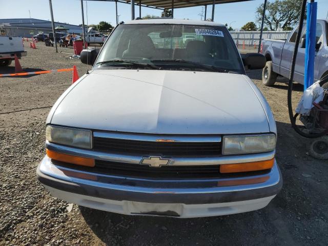 Photo 4 VIN: 1GNCS18W6XK214874 - CHEVROLET BLAZER 