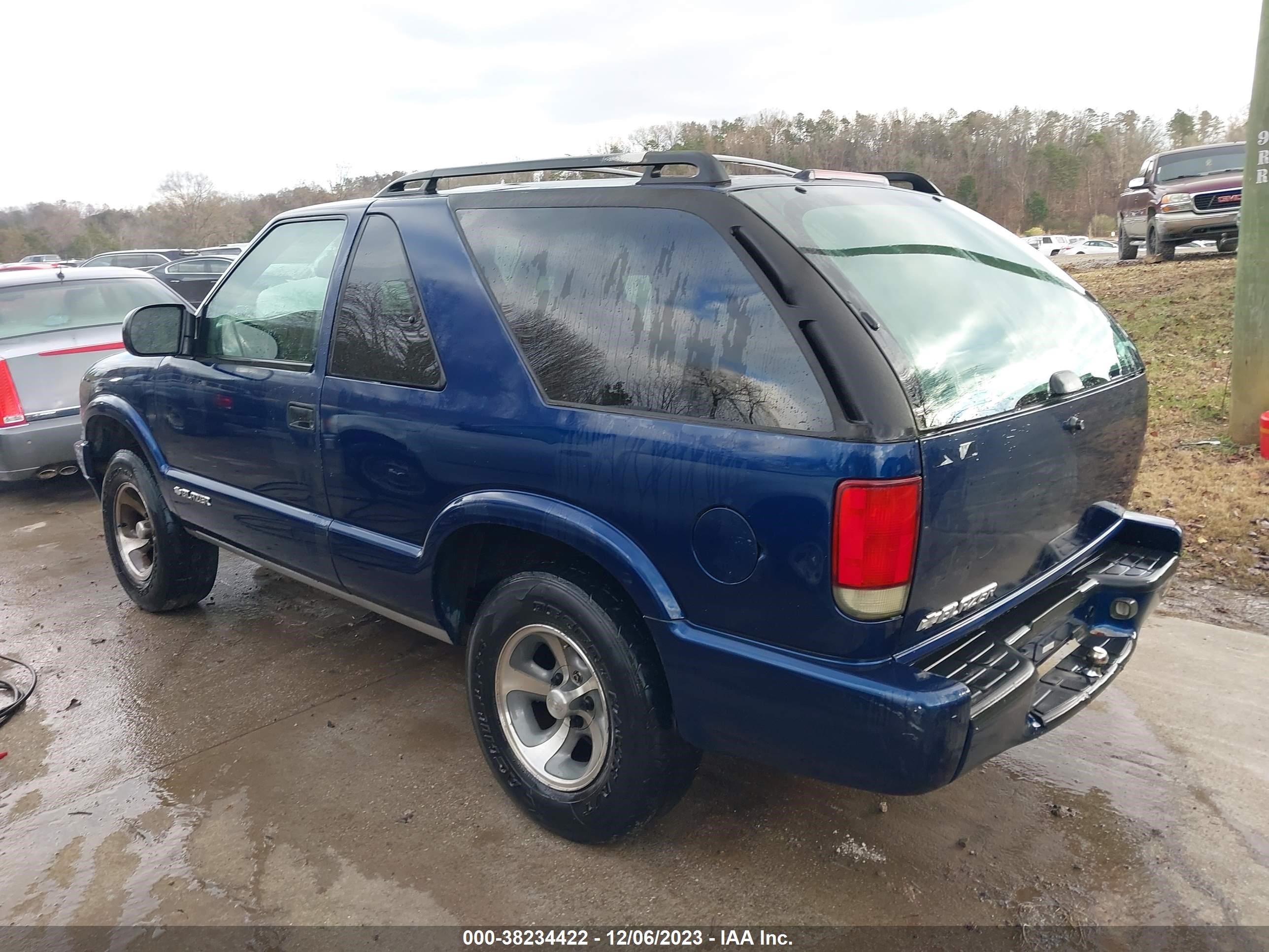 Photo 2 VIN: 1GNCS18X04K125130 - CHEVROLET BLAZER 