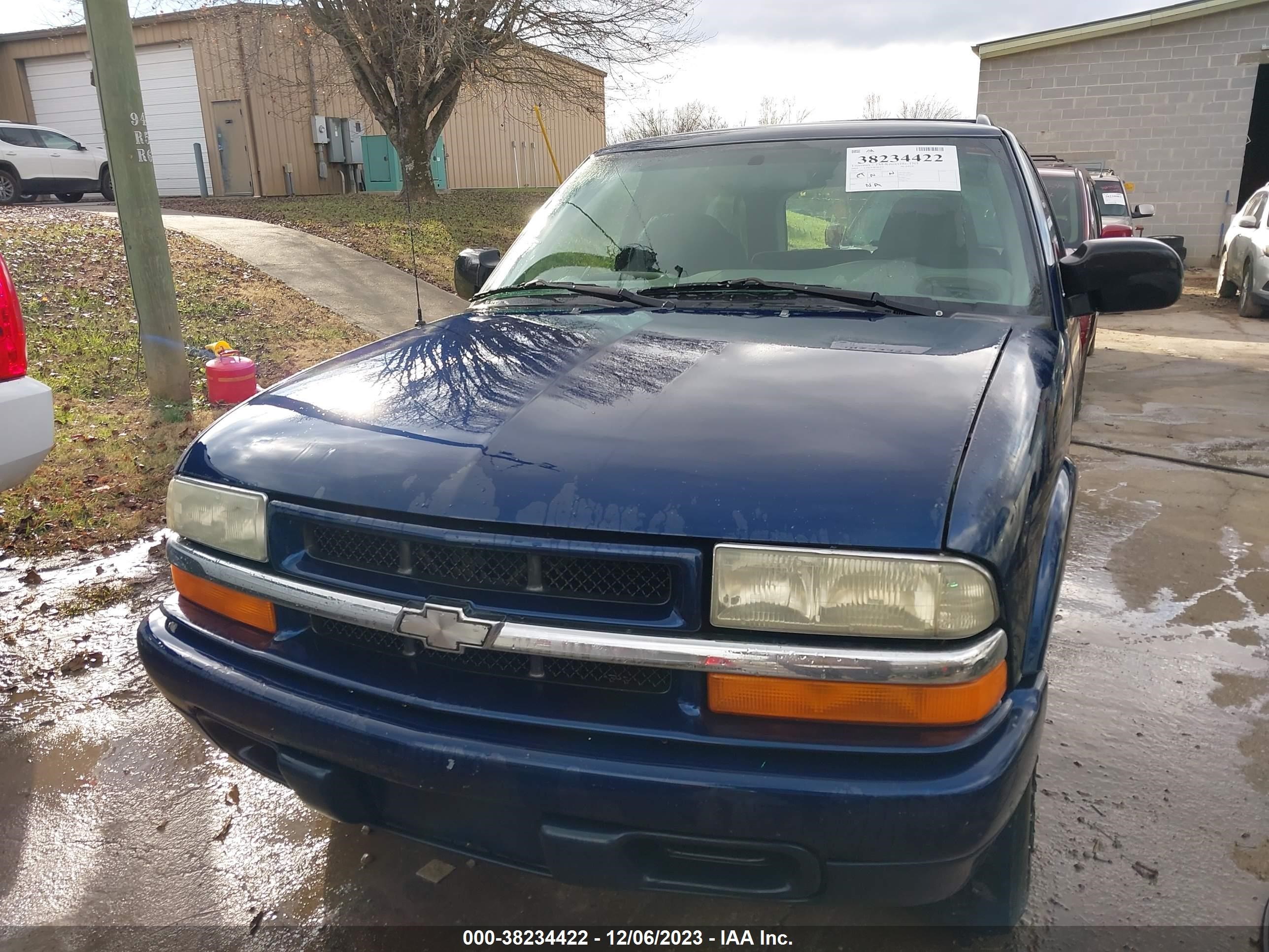 Photo 5 VIN: 1GNCS18X04K125130 - CHEVROLET BLAZER 