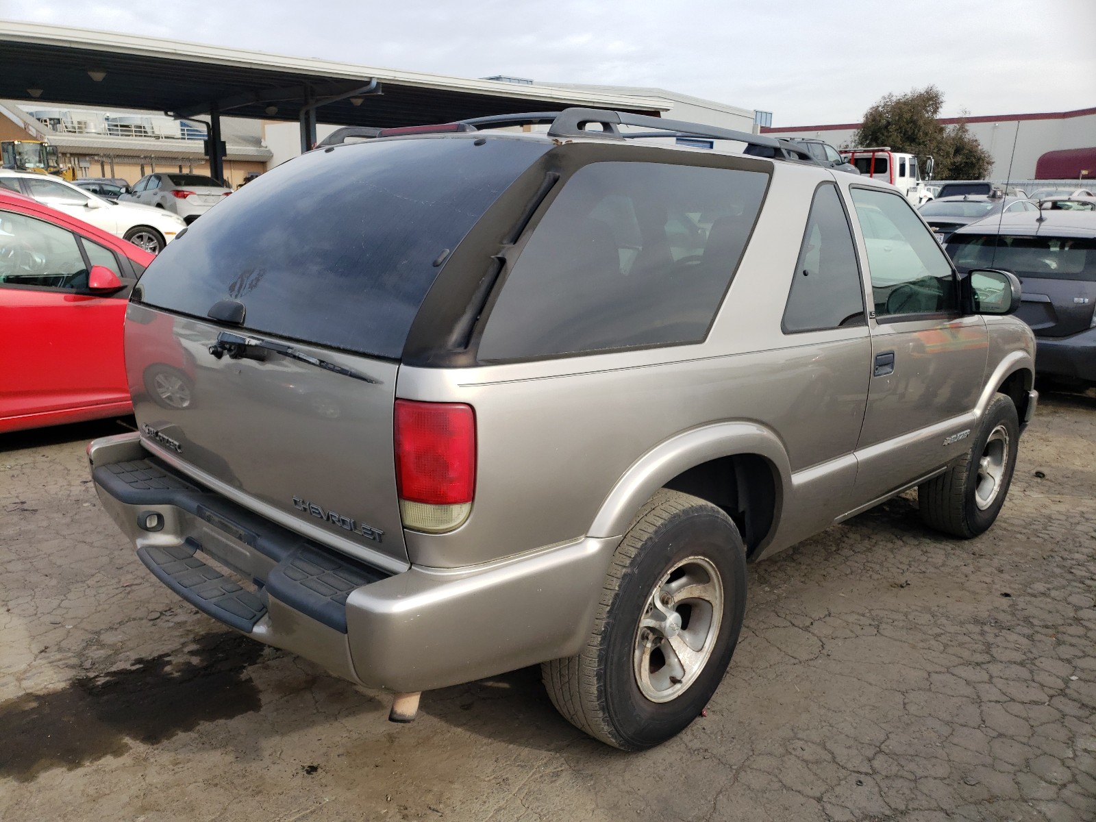 Photo 3 VIN: 1GNCS18X13K165425 - CHEVROLET BLAZER 