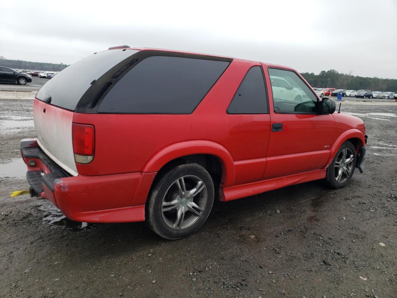 Photo 2 VIN: 1GNCS18X23K180869 - CHEVROLET BLAZER 