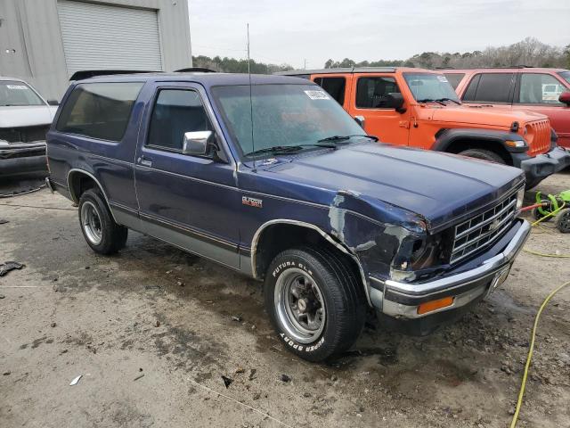 Photo 3 VIN: 1GNCS18Z1K8205628 - CHEVROLET BLAZER 