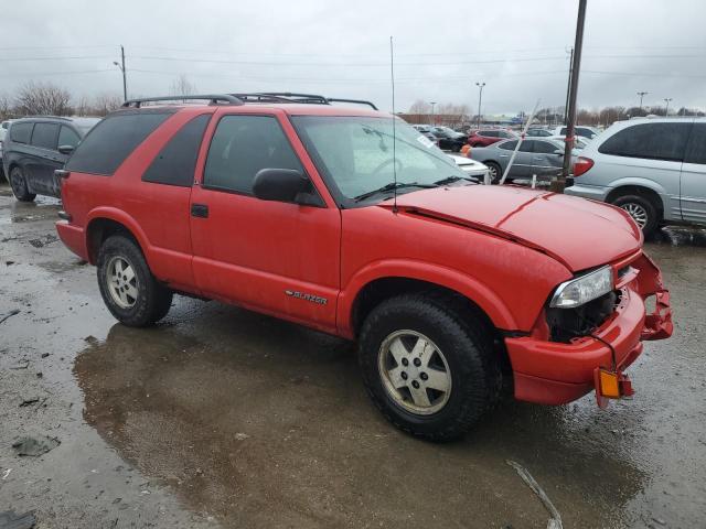 Photo 3 VIN: 1GNCT18W51K143798 - CHEVROLET BLAZER 