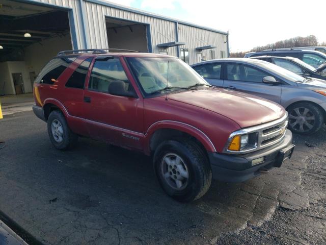 Photo 3 VIN: 1GNCT18W9TK130703 - CHEVROLET BLAZER 