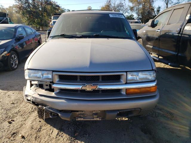 Photo 4 VIN: 1GNCT18X55K110900 - CHEVROLET BLAZER 